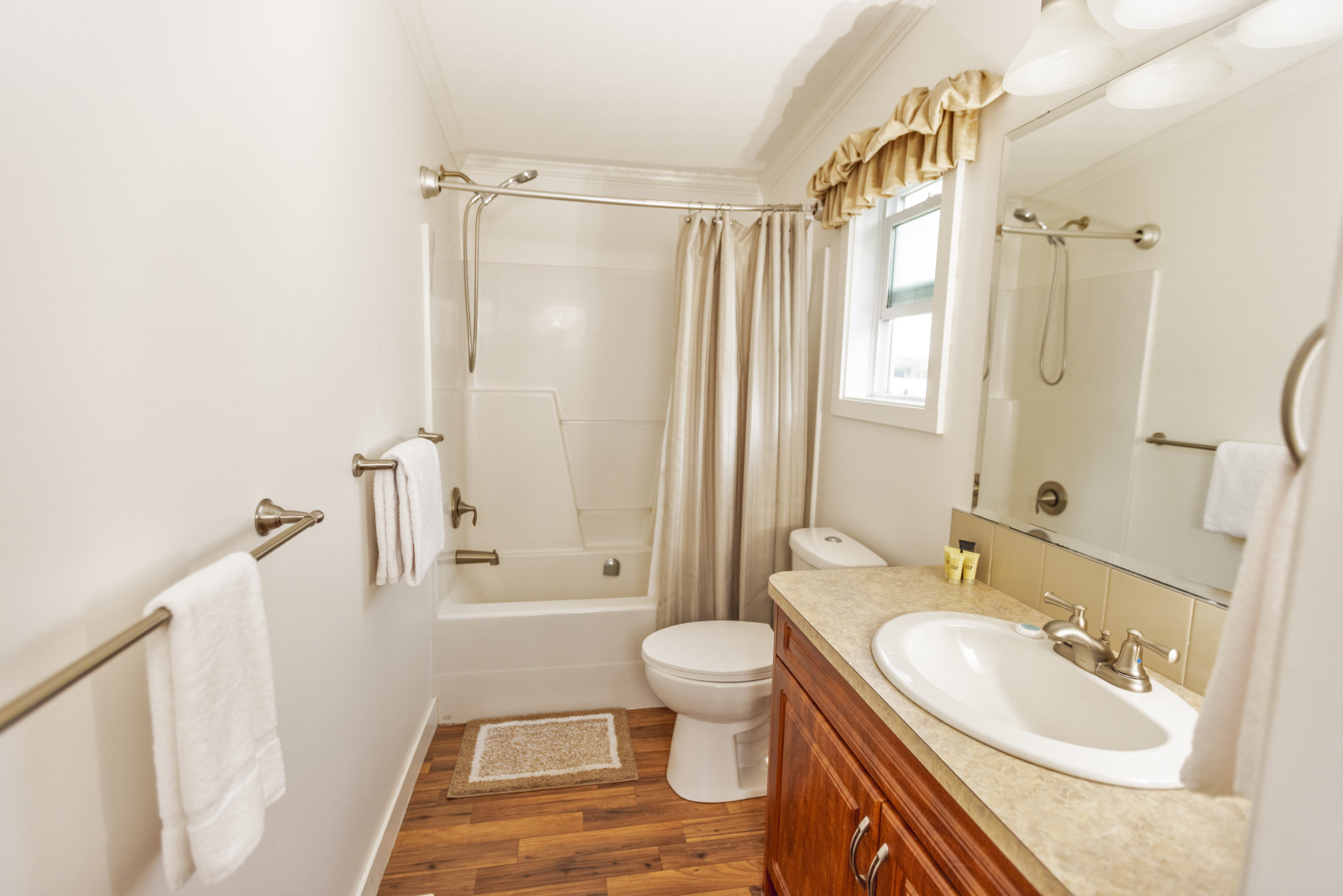 bathroom_2