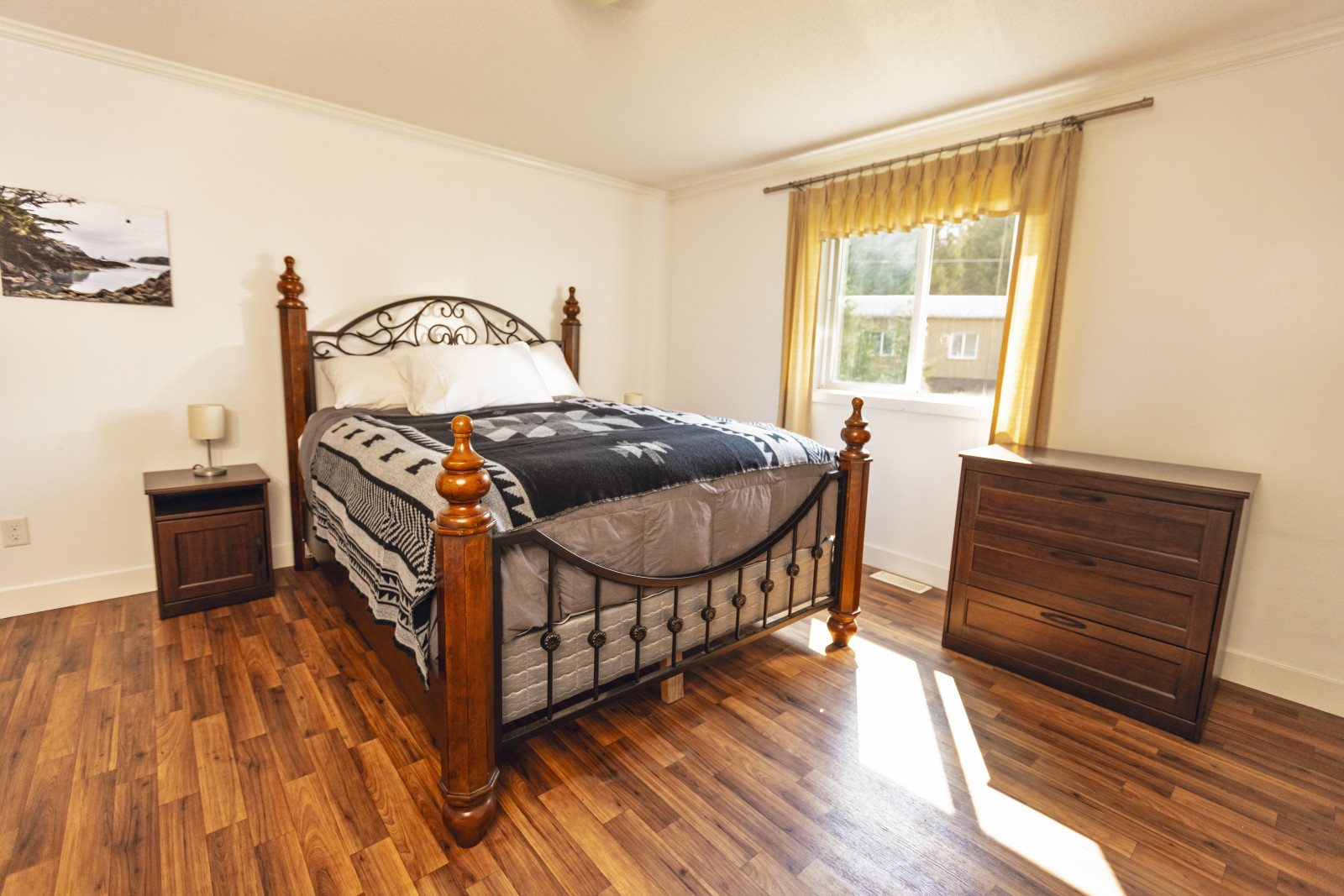 bedroom_primary_2